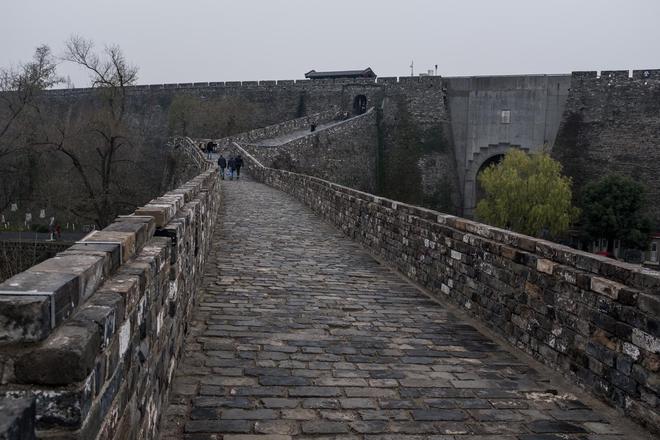 南京六百年明城墙世界第一大城垣至今不知粘合剂是什么材料(图1)